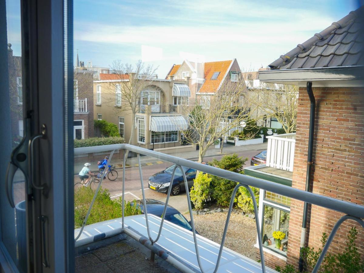 Hotel / Pension Villa Tanahlot Zandvoort Eksteriør billede